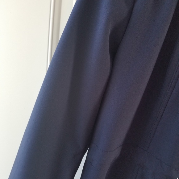 Coat - Picture 2 of 7